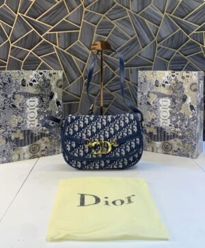 Christian_dior_montaigne_30_hand_bag