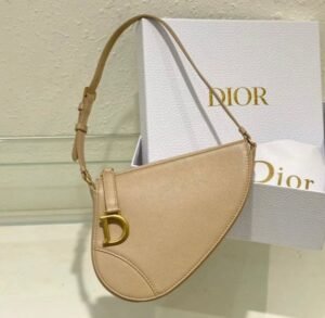 Christian Dior CD Saddle Rodeo Bag Pouch With OG Box & Dust Bag (379 Apricot)